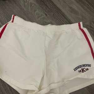 Brandy Melville shorts never worn